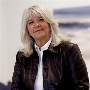 Lori L. Rosenbaum